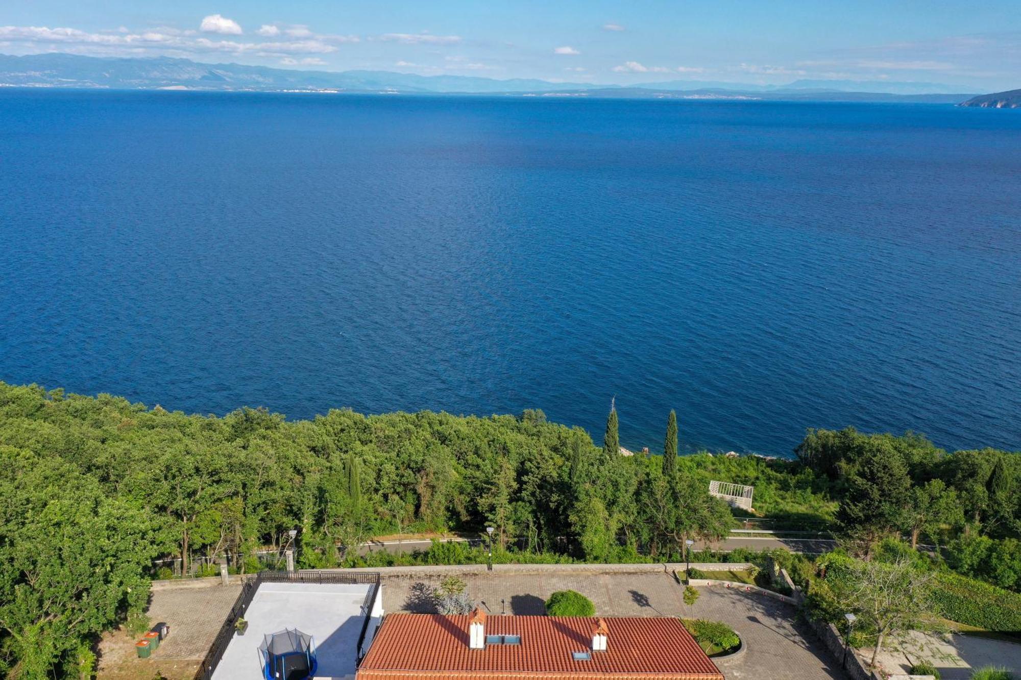 Apartments Near The Beach, With Terraces And Seaview At House B. Mošćenička Draga Dış mekan fotoğraf