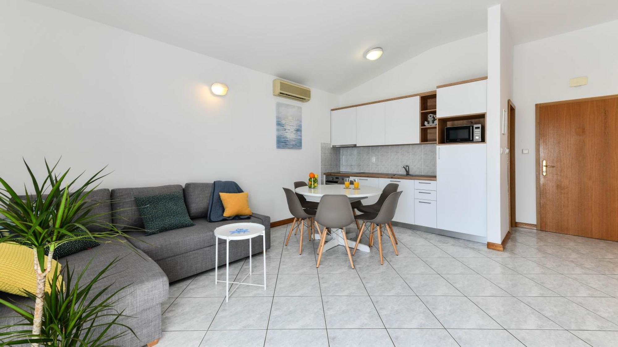 Apartments Near The Beach, With Terraces And Seaview At House B. Mošćenička Draga Dış mekan fotoğraf