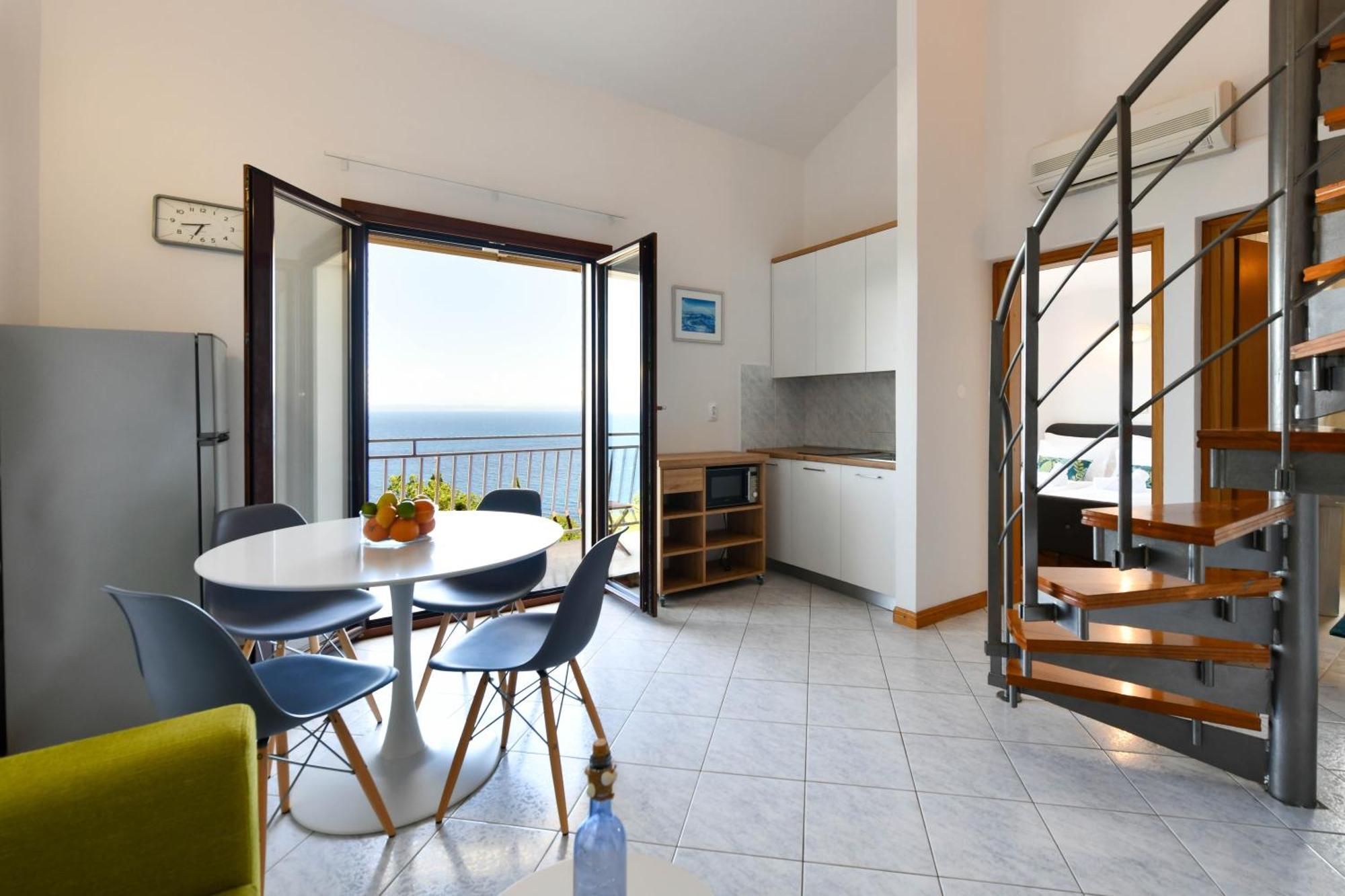 Apartments Near The Beach, With Terraces And Seaview At House B. Mošćenička Draga Dış mekan fotoğraf